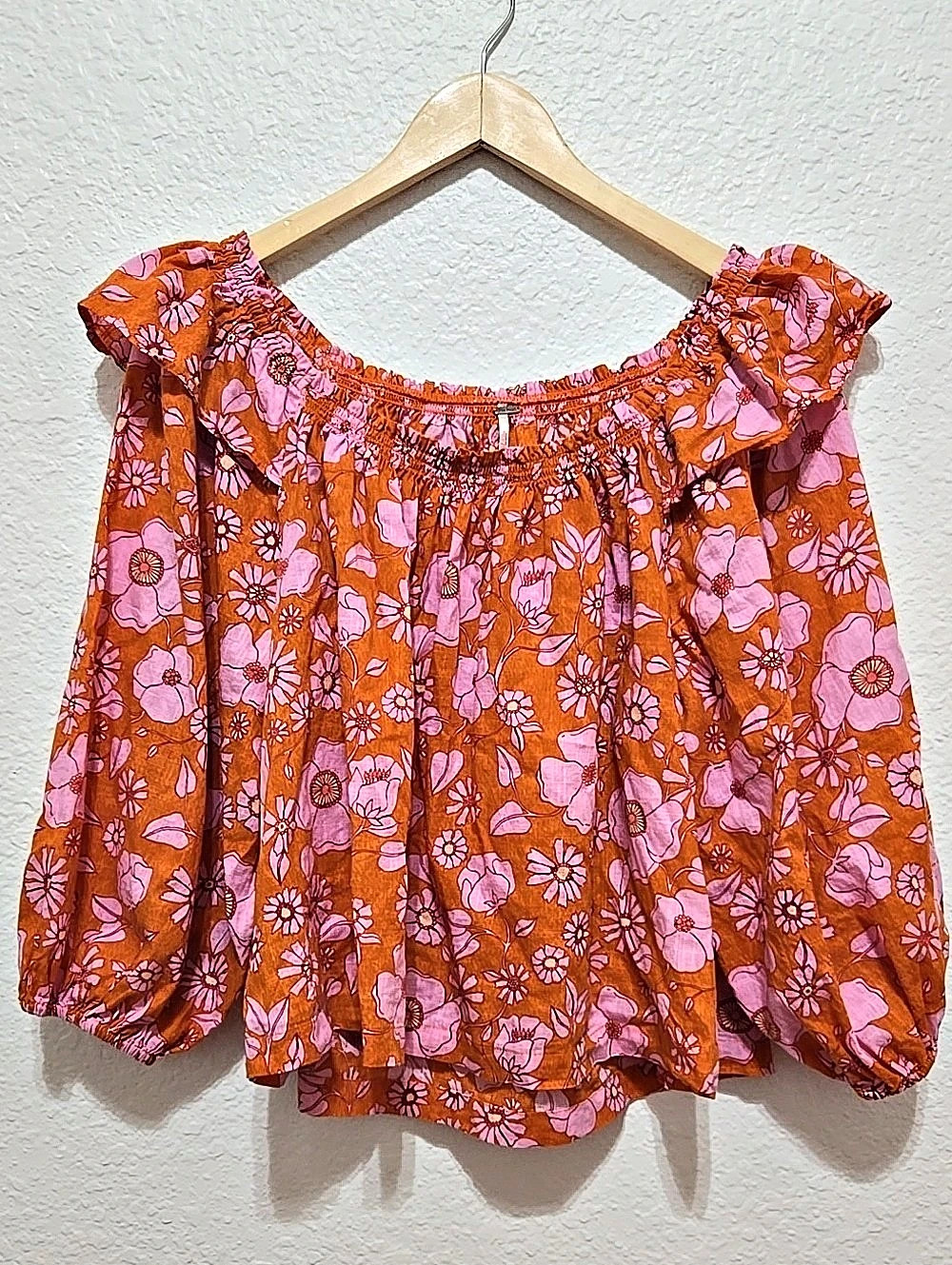 Free People Peach floral Off-The-Shoulder Blouse 100% Cotton
